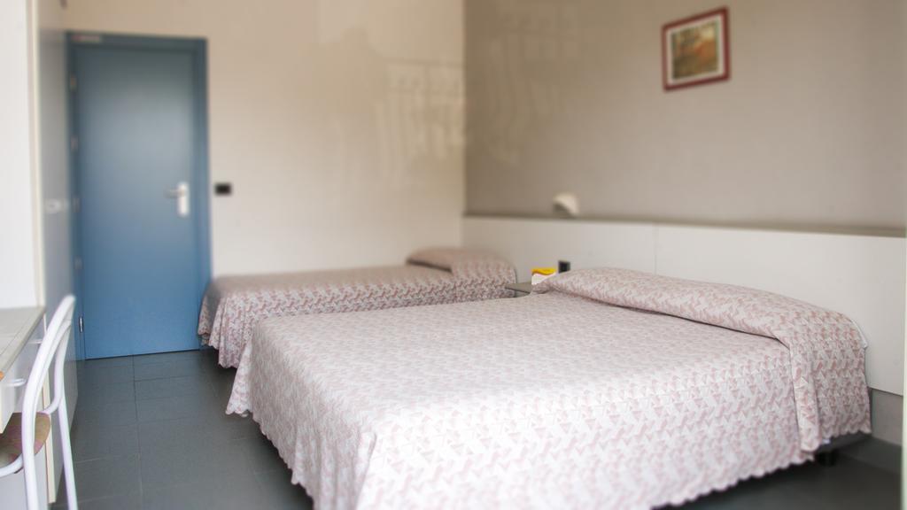 B&B Hotel Souvenir Cesenatico Habitación foto